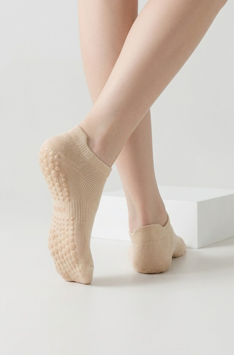 Chaussettes de Yoga/Pilates Antidérapantes – Confort & Stabilité à Chaque Mouvement