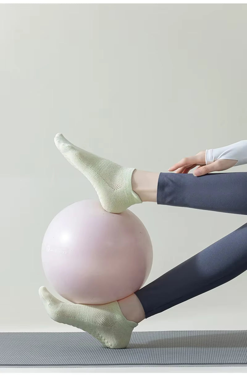 Chaussettes de Yoga/Pilates Antidérapantes – Confort & Stabilité à Chaque Mouvement